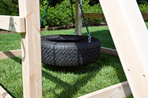 Triumph Play System's Kelton Space Saver 360 degree tire swing.